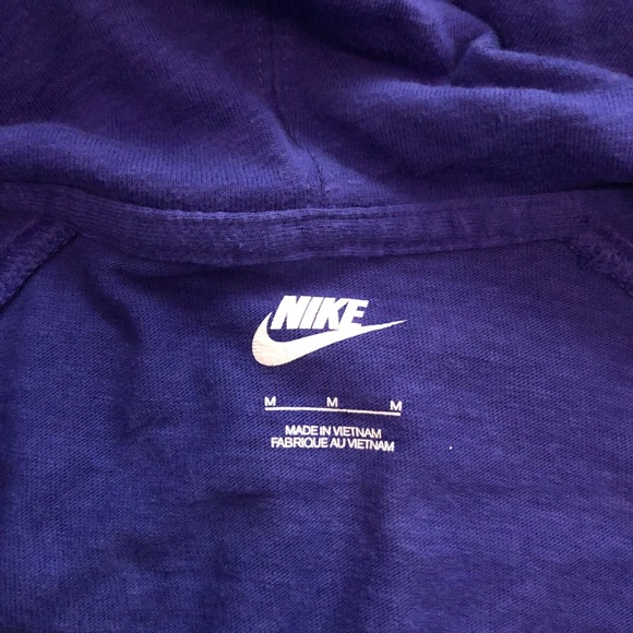 Purple Nike sweatshirt - Picture 3 of 3